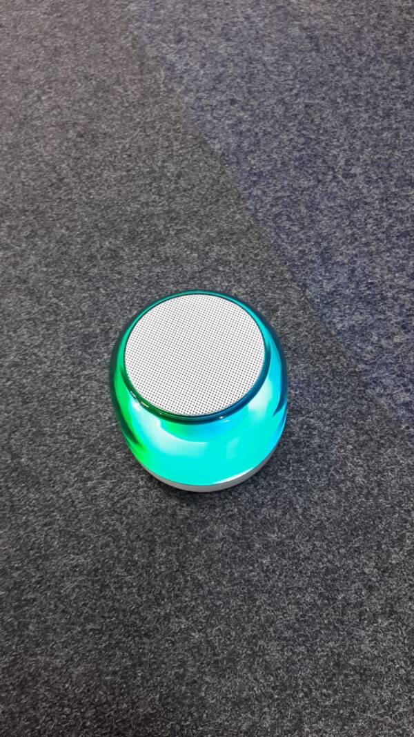 Wireless Bluetooth Speaker - Image 2