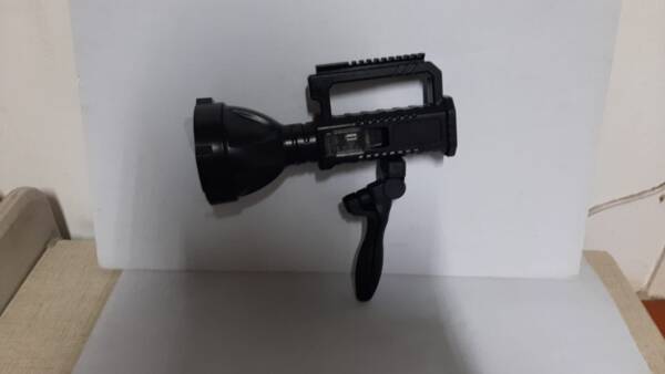 Multifunctional Rechargeable Flashlight - Image 6